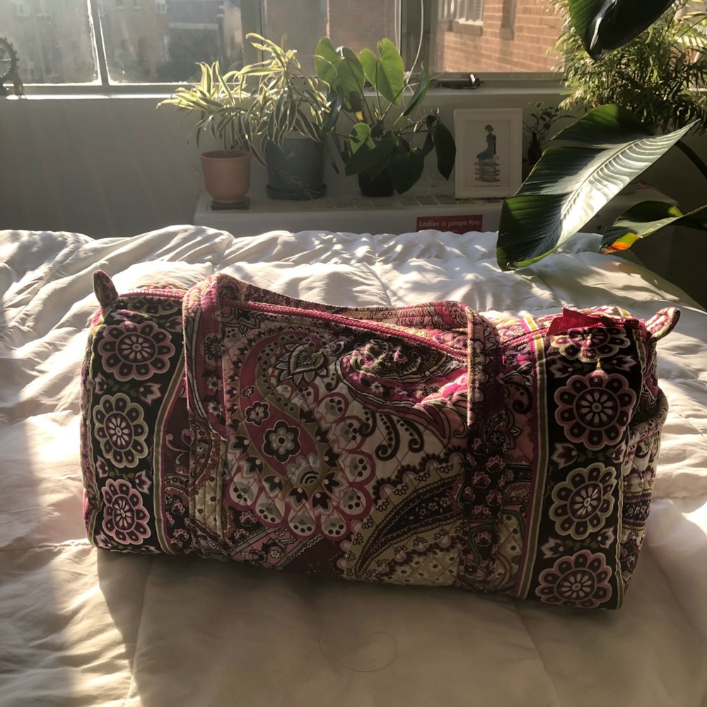Vera Bradley weekender duffel bag / luggage